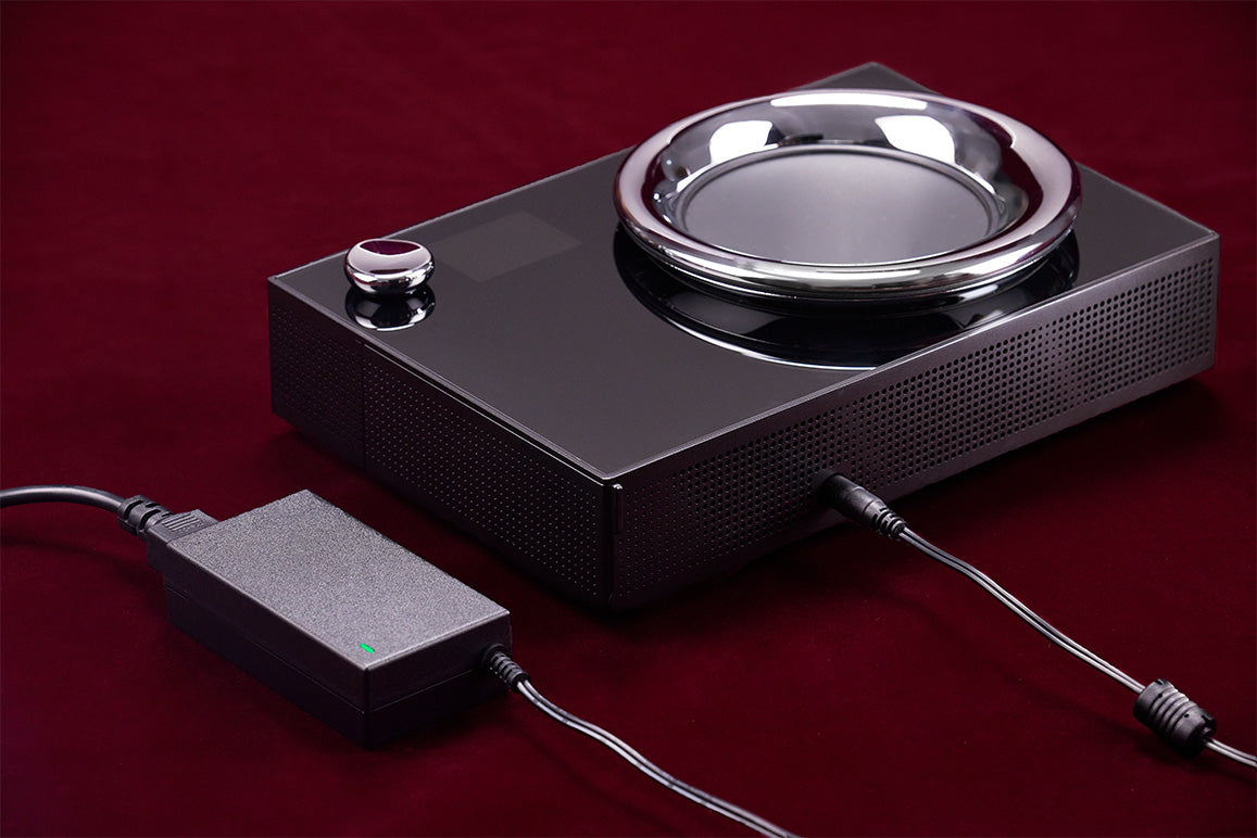 Titan Portable Electronic Decanter Chiller - Black - VIVANT Wine Collection